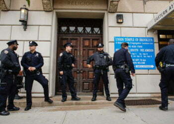 לקראת החגים: ניו יורק תגביר את הנוכחות המשטרתית בשכונות יהודיות