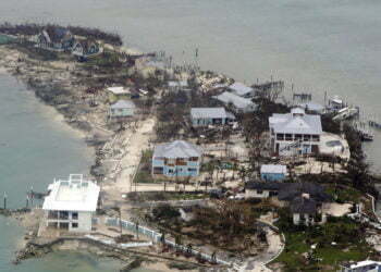 נזקי ההצפות שגרם הוריקן דוריאן באיי באהאמה (HeadKnowles Foundation via Getty Images)