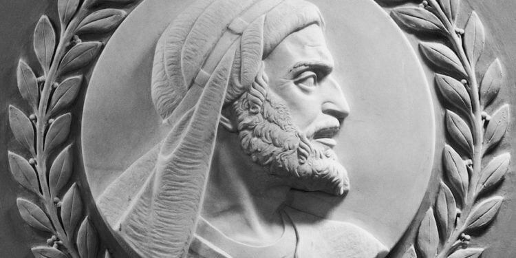 "משנה תורה" של הרמב"ם תורגם לרוסית