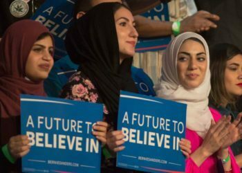 כיצד הפך ברני סנדרס למועמד המועדף של בוחרים מוסלמים בארה״ב