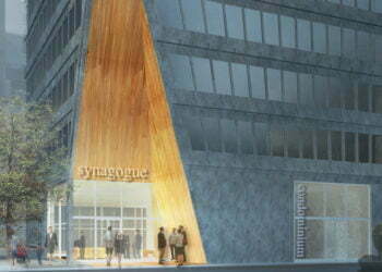 כדי להצליח לשרוד, בתי כנסת במנהטן הופכים למגדלי מגורים