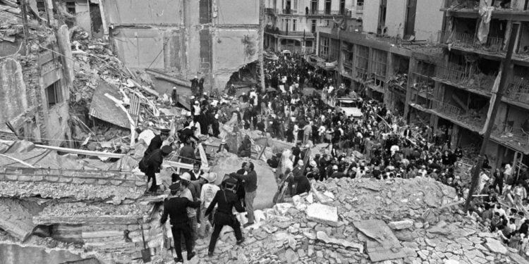 ארגנטינה מבקשת מאזרביג'אן לעצור בכיר איראני שהיה מעורב בפיגוע במרכז היהודי