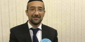 הבחירות בבריטניה: יהודי אורתודוקסי מתמודד על מושב הפרלמנט של ג'רמי קורבין. הוא יצטרך נס כדי להצליח