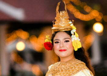 חגיגת הבת מצווה המלכותית של נכדת הנסיכה הקמבודית