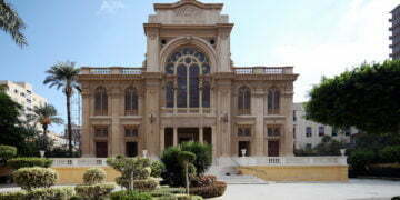 עשרות יהודים ממוצא מצרי חזרו למדינה לחנוכה מחדש של בית הכנסת באלכסנדריה