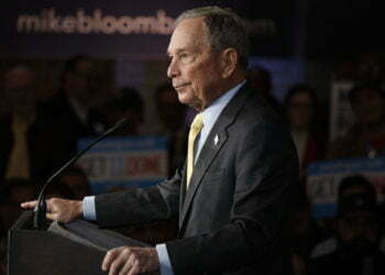 מייק בלומברג: כך אלחם כנשיא באנטישמיות מימין ומשמאל