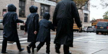 מנהיגים אורתודוקסים בקריאה משותפת: הפסיקו להתקהל, שימרו על ריחוק חברתי