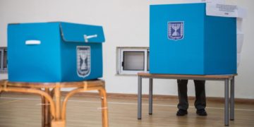 בפעם השלישית, לישראלים בחו״ל קצת נמאס לטוס לישראל להצביע