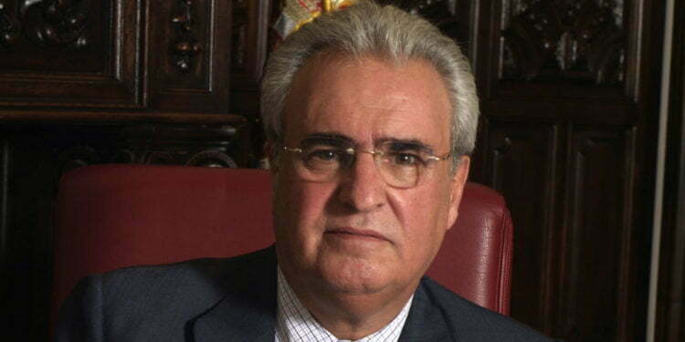 מקורבנות הקורונה: אנריקה מוחיקה הרצוג, השר היהודי הראשון בספרד מאז האינקוויזיציה