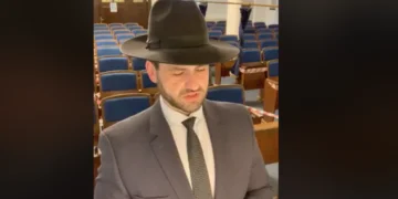 בתחילת המגפה התחלתי לצפות ברב הגרמני הזה מתפלל ולא יכולתי להפסיק