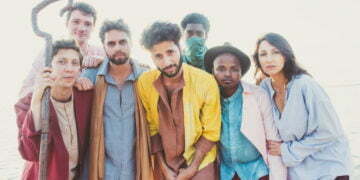 הוא יהודי, היא מוסלמית. השיר שלו ״לצאת עם יהודי״  מספר על הלחץ של החברה מסביב