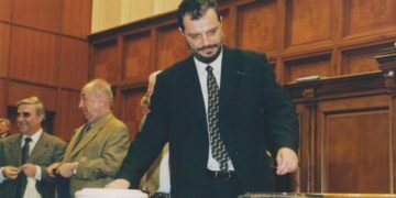 לוחם זכויות האדם היהודי מרומניה, נאבק כעת בגל הלאומני ששוטף את מזרח אירופה