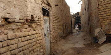 כמעט מחצית מהאתרים היהודיים בסוריה נחרבו. גורלם של רוב האתרים בעירק אינו ידוע