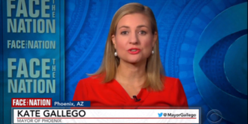 ראשת העיר היהודייה שהפכה לסמל המאבק למען חובת עטיית מסיכות, וגם ניצחה בו