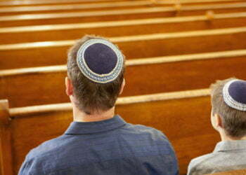 17% מהיהודים בארה"ב השתתפו בתפילה וירטואלית בחודש שעבר, לעומת מחצית מהנוצרים