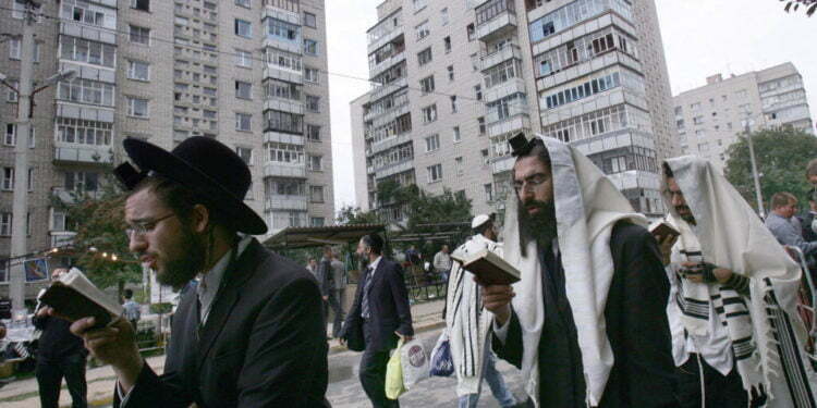 היהודים שהפכו את אומן ממוקד עלייה לרגל, לבית של קבע