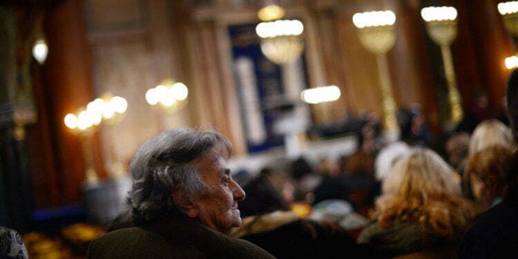 הקהילות היהודיות במזרח אירופה הצליחו להשיג עצמאות כלכלית. ואז הגיעה הקורונה