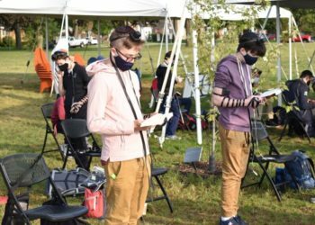 "הקורונה אורבת לכולם": הקהילה היהודית בשיקגו מתמודדת עם הגל השני של הקורונה