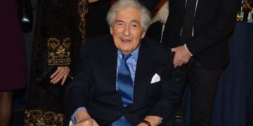 ג'יימס וולפנזון, נשיא הבנק העולמי לשעבר ונדבן יהודי, נפטר בגיל 86