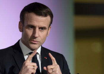 צרפת: הקהילה היהודית מתייצבת מאחורי תוכנית מקרון למאבק באסלאם קיצוני