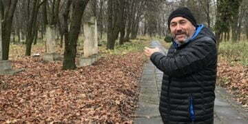 גריגורי ארשינוב, משקם בתי קברות יהודיים ברחבי אוקראינה, נפטר מקורונה