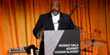 דארל בּלוֹקֶר, שעשוי לעמוד בראש ה-CIA בממשל ביידן, הוא יהודי שחור המכונה 'הלוחש למרגלים'