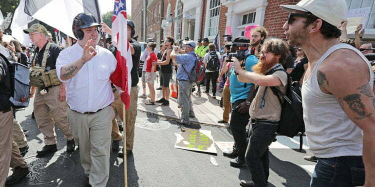 דו״ח חדש: טרולים רוסים מפיצים אנטישמיות ברשתות חברתיות