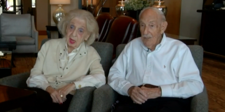 זוג יהודים מפלורידה חוגגים יחד יום הולדת מאה וגם את יום הנישואין ה-80
