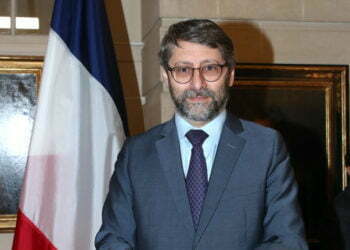 הרב הראשי של צרפת ומנהיגי הקהילה רבים ביניהם: האם יש עתיד ליהודים בצרפת?