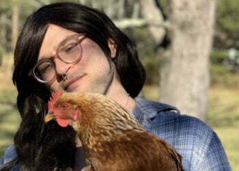 טראנסג'נדרים יהודיים מוצאים מקום מבטחים בלתי צפוי – חווה חקלאית