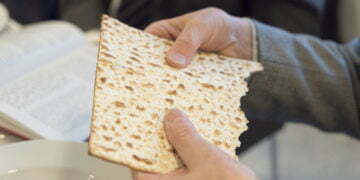 לקראת פסח: משלוח מצות לסעודיה ולמדינות המפרץ