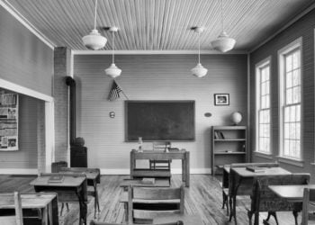 פרויקט צילום משמר את מורשת בתי הספר שהקים נדבן יהודי לתלמידים שחורים בדרום