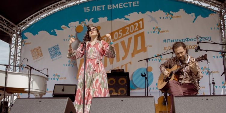 במפגש פנים אל פנים שנערך לראשונה מאז פרוץ המגפה, 'לימוד FSU׳ חזר למוסקבה ובגדול