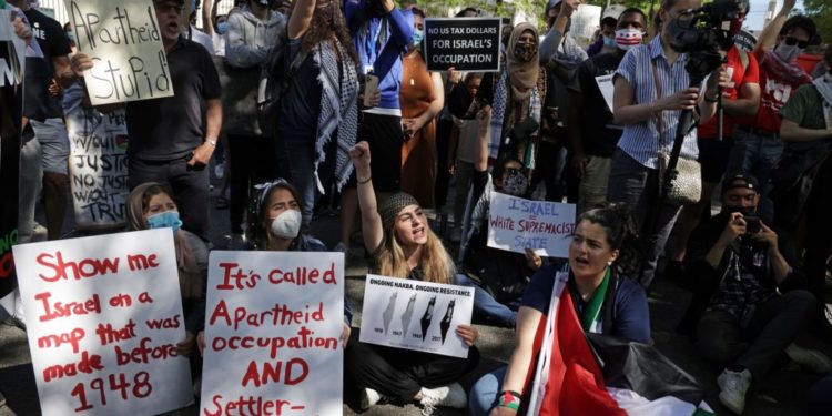 סקר: רבע מיהודי ארה"ב מסכימים שישראל "היא מדינת אפרטהייד"