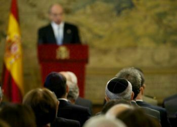 מדוע החלה ספרד לדחות בסיטונות בקשות אזרחות של יהודים?