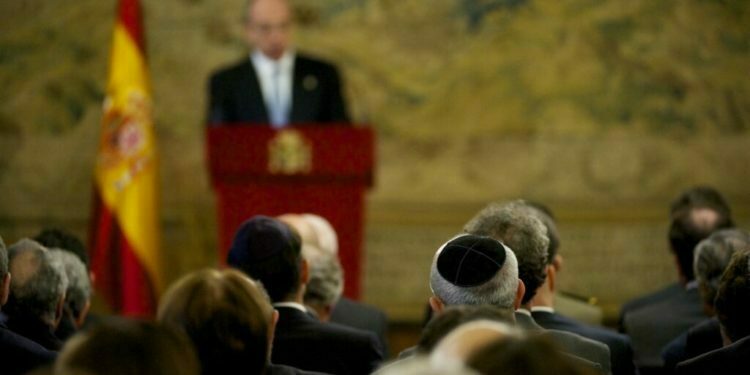 מדוע החלה ספרד לדחות בסיטונות בקשות אזרחות של יהודים?