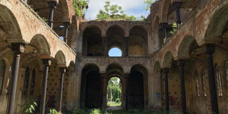 בית כנסת מט לנפול בבולגריה יהפוך למרכז תרבות – וחבל הצלה לקהילה מידלדלת