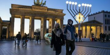 יהודי גרמניה חוגגים 1700 שנות נוכחות במדינה, אבל חוששים לעתידם