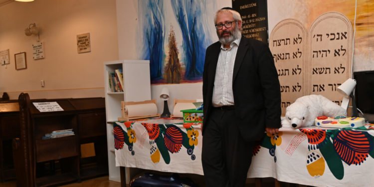 האמירות הפרובוקטיביות של הרב חשפו את השסע בקהילה היהודית ההונגרית