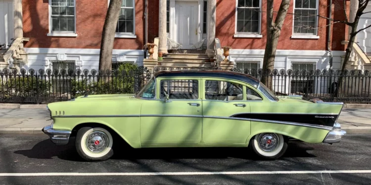 לחובבי הז׳אנר: סיור מודרך באתרי הצילום של ״גברת מייזל״ ובמנהטן התוססת של שנות החמישים