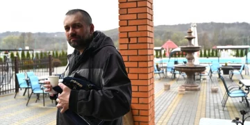 פליטים עם ג'קוזי: החיים הסוריאליסטיים של 200 פליטים יהודים באתר נופש 4 כוכבים באוקראינה